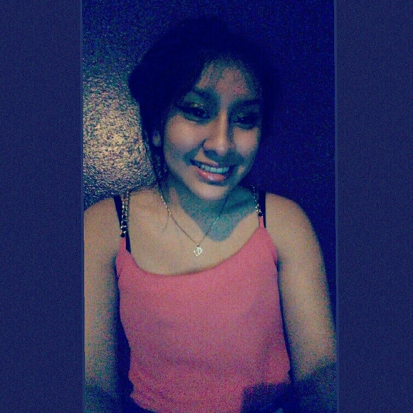Profile Picture of Pamela Cristino (@pamela_cristino) on Poshmark
