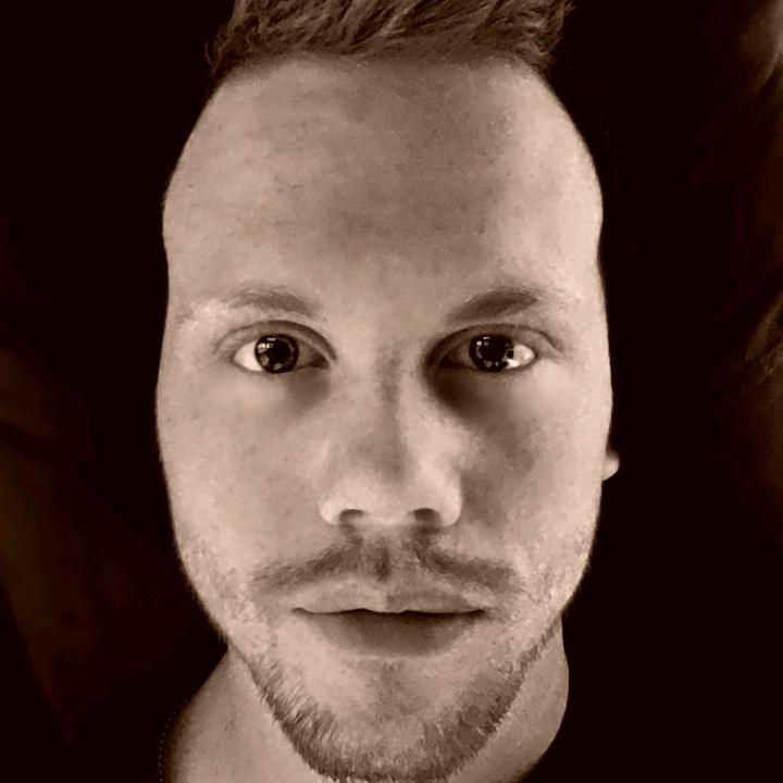 Profile Picture of Michael Reser (@finite.music.official) on Tiktok