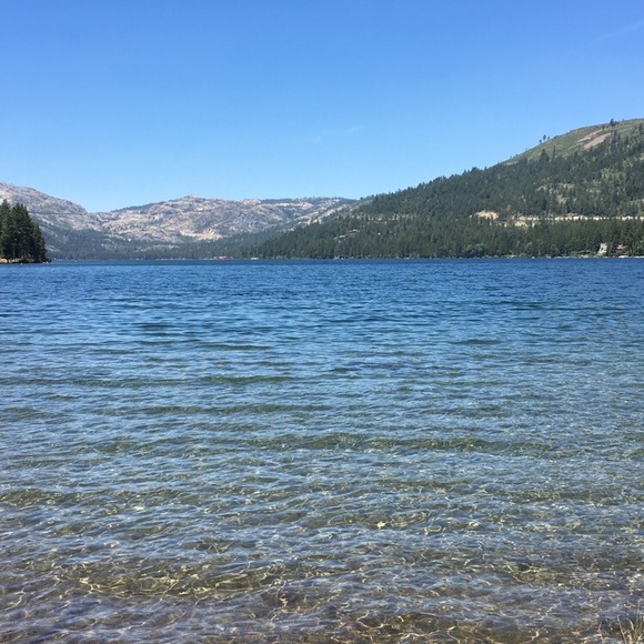 Profile Picture of Erica Speer (@ericaspeer) on Poshmark