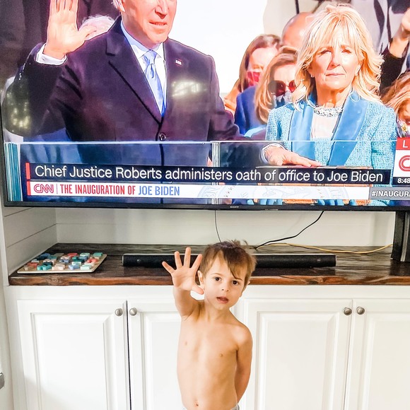 Profile Picture of Jonathan Graham (@jon_graham) on Poshmark