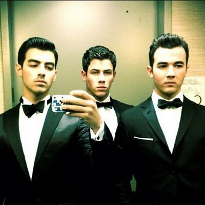 Profile Picture of Cassandra Jonas (@Creepinonjonas) on Twitter
