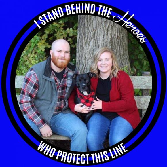 Profile Picture of Lauren Dambacher (@laurendambacher) on Poshmark