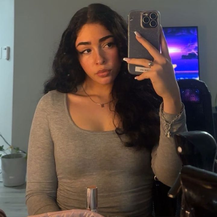 Profile Picture of alanacotis (@alanacotis) on Tiktok