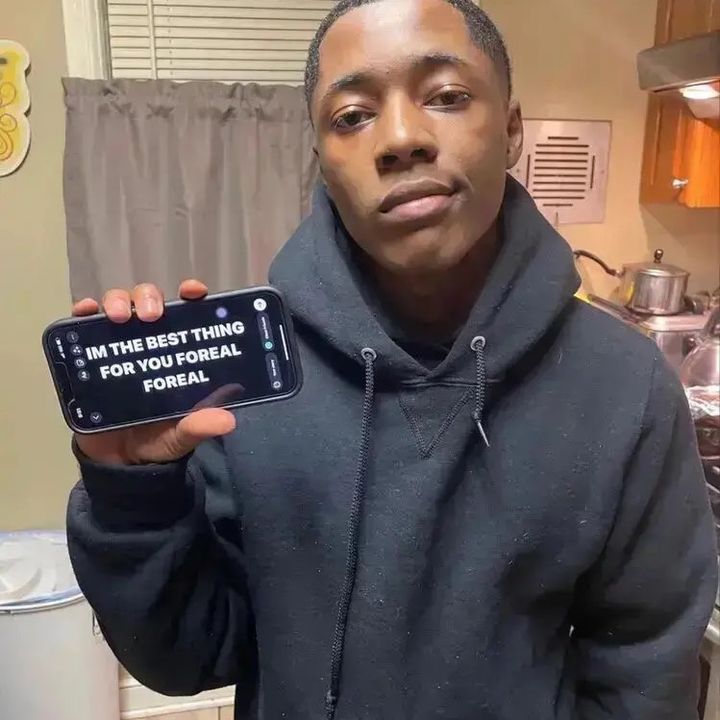 Profile Picture of Erik (@champagnerik) on Tiktok