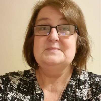 Profile Picture of Pauline Chambers (@Pauline52383491) on Twitter