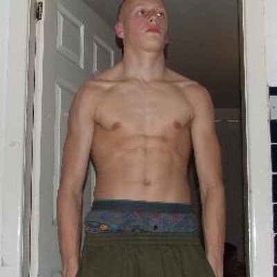 Profile Picture of Tom 'MANNERS' Manley (@MANNERSmanley) on Twitter