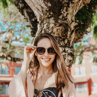 Profile Picture of Lucia Avalos (@l_avalos) on Instagram