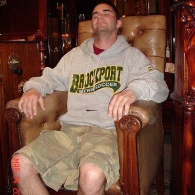 Profile Picture of Derek Campbell (@DCdrock5) on Twitter