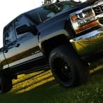 Profile Picture of Andrew Earls (@aearls735) on Facebook