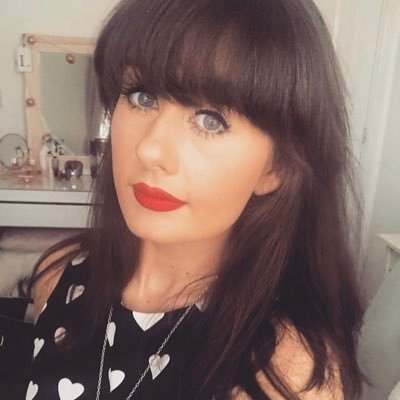 Profile Photo of Loren Ellis (@xoxoLorenEllis) on Twitter