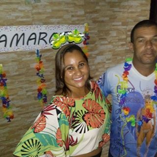 Profile Picture of Debora Perciliano (@debora.perciliano) on Facebook
