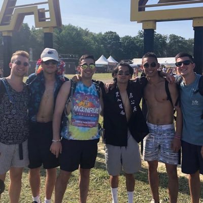 Profile Picture of Nick Massimo (@nickmassimo8) on Twitter