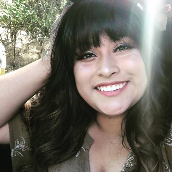 Profile Picture of Beatrice Gutierrez (@beatrice1028) on Poshmark