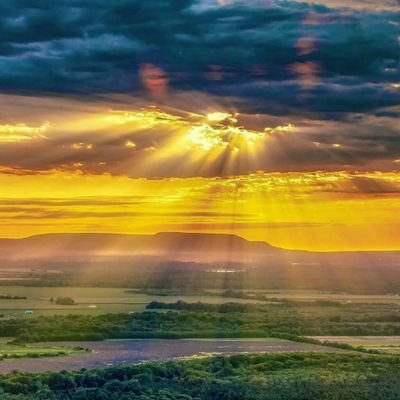 Profile Picture of Helfy Emran (@EmranHelfy) on Twitter