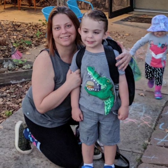 Profile Picture of Kim Burnstad (@kbbfoto) on Poshmark