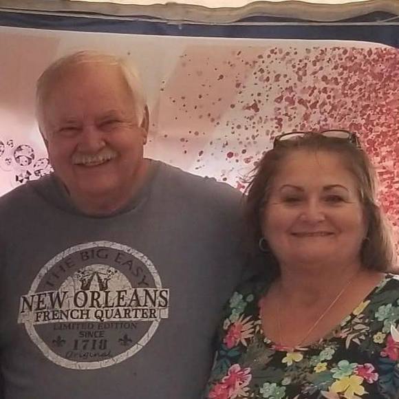 Vada Bracey - Poshmark Profile Picture of Vada Bracey (@vadabracey) on Poshmark