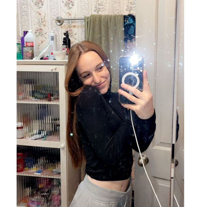 Profile Picture of Andrea Casteel (@andrea.casteel) on Tiktok