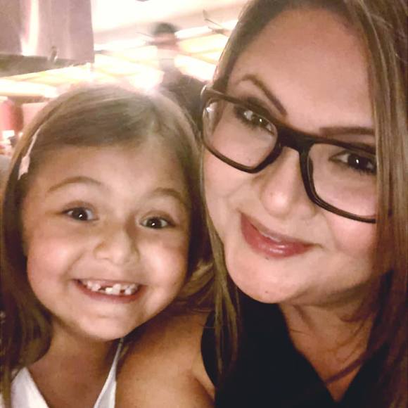 Profile Picture of Katherine Droban (@katdro83) on Poshmark