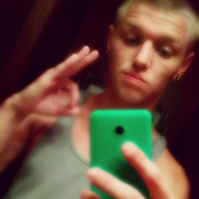 Profile Picture of Dustin Hahn (@killacityboi816) on Twitter