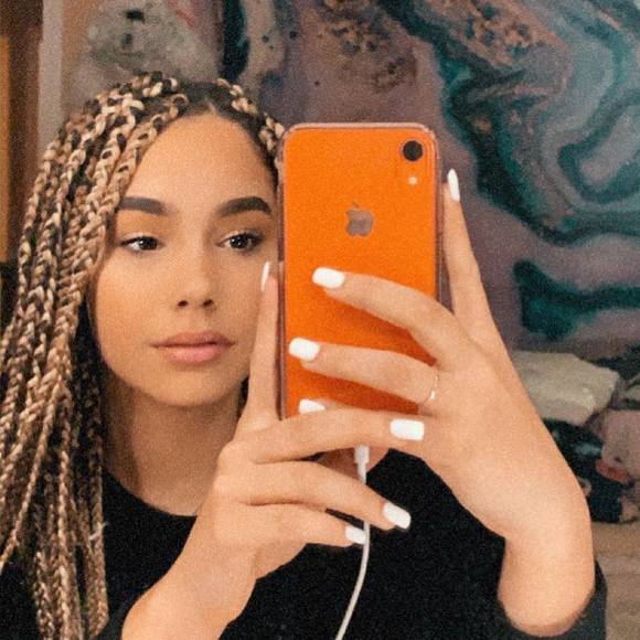 Profile Picture of Jasmine Peery (@jasminepeery14) on Poshmark