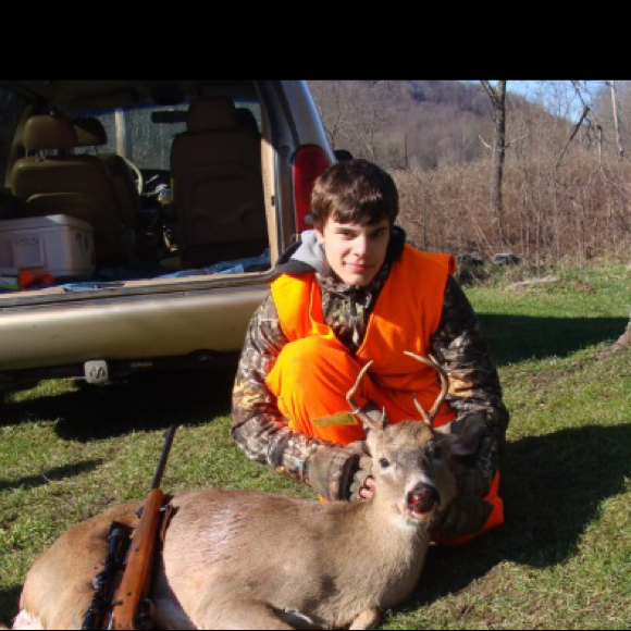 Profile Picture of Matthew Nemec (@matt_nemec) on Poshmark