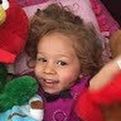 Profile Picture of Nikole Luna (@nikoleluna813) on Youtube