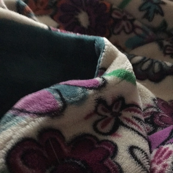 Profile Picture of Pat Perry (@pgale853) on Poshmark