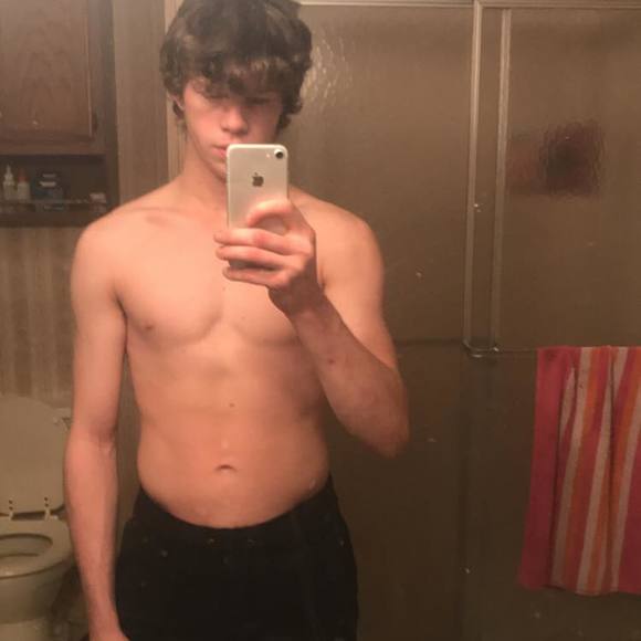 Profile Picture of David Schaible (@davidschaible) on Poshmark