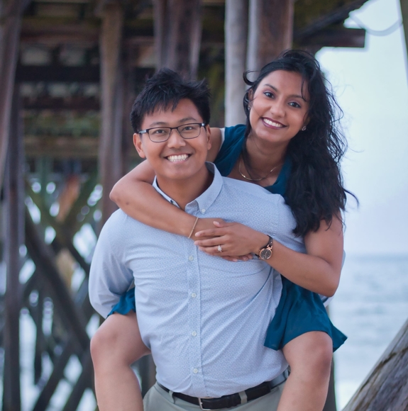 Profile Picture of Dee Seethamraju (@piky213) on Poshmark