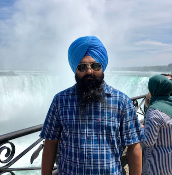 Profile Picture of Charanjit Singh (@charanjitsin645) on Poshmark
