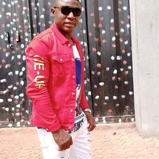 Profile Picture of Thompson Edward's (@ldthompson.edwards) on Facebook