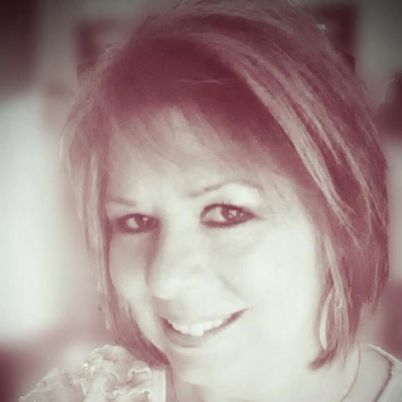 Profile Picture of Darla Silvers (@darla1963) on Poshmark