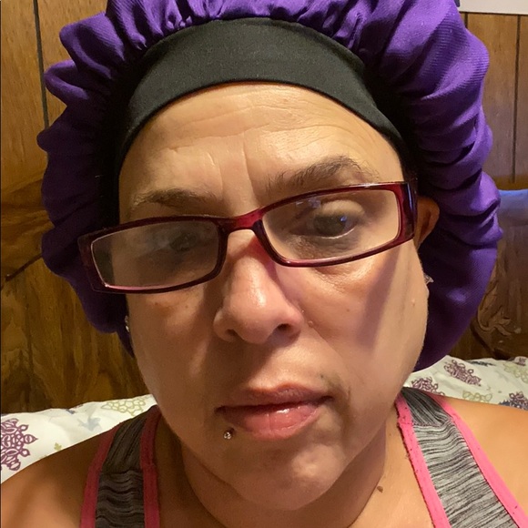 Profile Picture of Lisa Persad (@lisapersad0712) on Poshmark