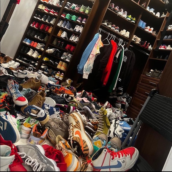 Profile Picture of James Harden (@thewizrd7) on Poshmark