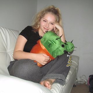 Profile Picture of Amanda Charos (@Amanda-Charos) on Facebook