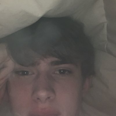 Profile Picture of AaronFain (@FoRzWolf) on Twitter