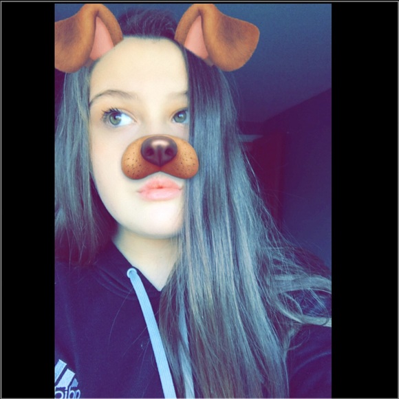 Profile Picture of Sara Osterhout (@sosterho) on Poshmark