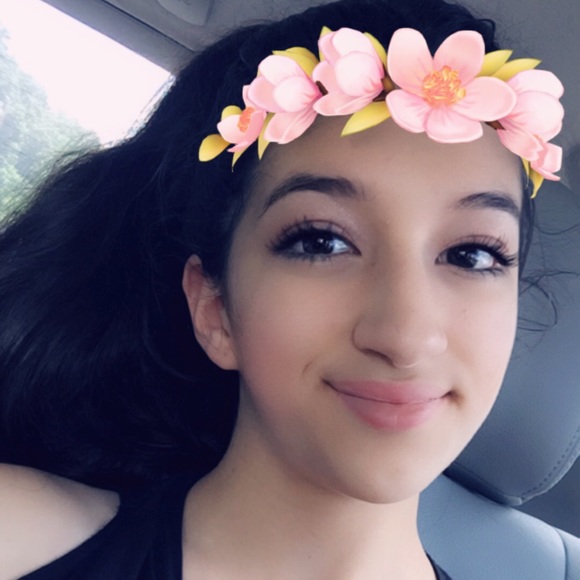 Ddarla Forester - Poshmark Profile Picture of Ddarla Forester (@darlaforester) on Poshmark