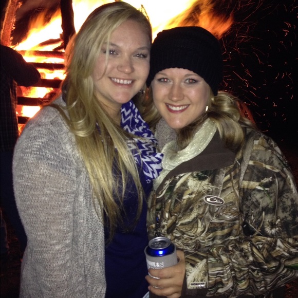 Profile Picture of Katie Ocmand (@ocmand_cs) on Poshmark