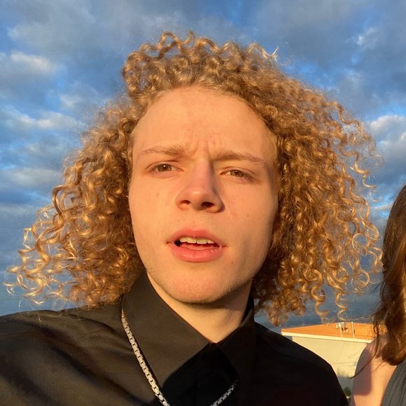 Profile Picture of Jacob Ferber (@jacob_ferber) on Poshmark