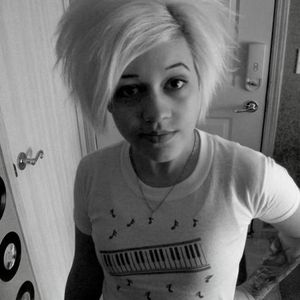 Profile Picture of Brandi Wise (@screamfiction) on Myspace