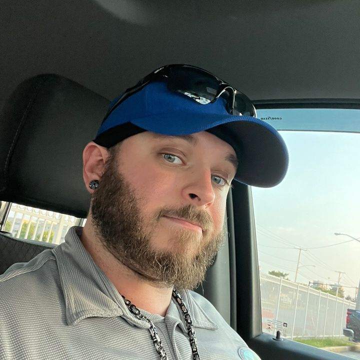 Profile Picture of Kevin (@cyonine89) on Tiktok