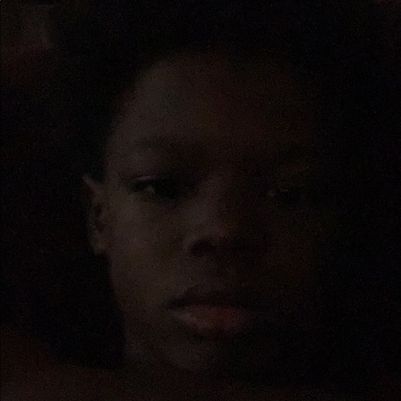 Profile Picture of Andre Debruce (@andre_debruce) on Poshmark