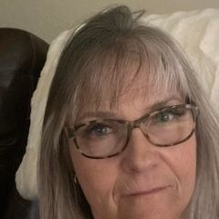 Profile Picture of robinseal355 (@robinseal355) on Tiktok