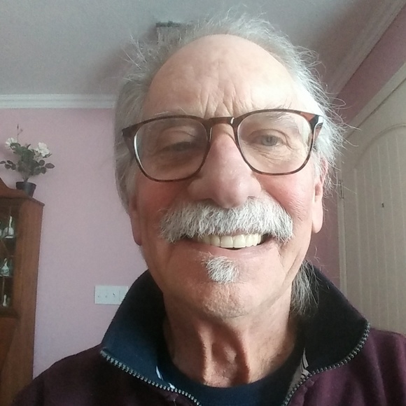 Profile Picture of Jeff Heischman (@jeffheman) on Poshmark