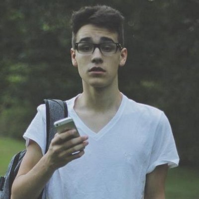 Profile Picture of Hylla (@WhiteMattSides) on Twitter