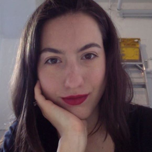 Profile Picture of Monique Perreault (@moniperoni) on Poshmark