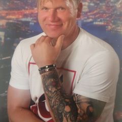 Profile Picture of robertwojtowicz1972 (@@robertwojtowicz1972) on Tiktok