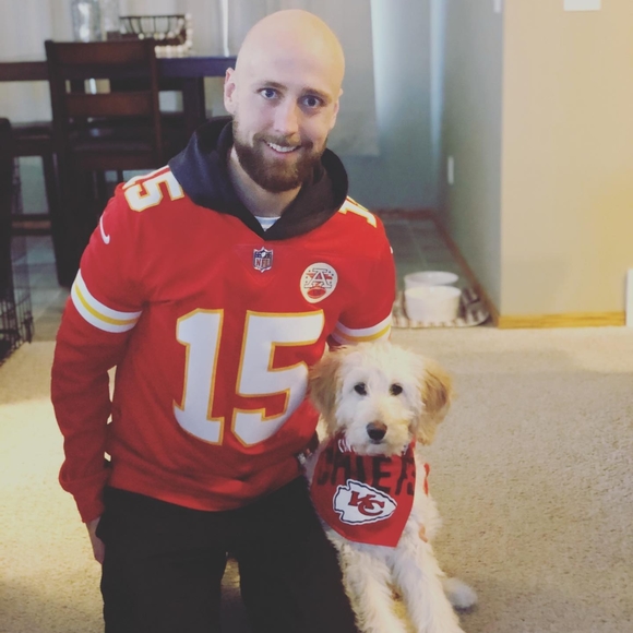 Profile Picture of Naethan Hoaglund (@knate45) on Poshmark