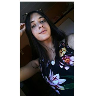 Profile Picture of Julia Cássia (@Julia-C&) on Facebook